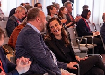 Detlefsen und Bria im Publikum