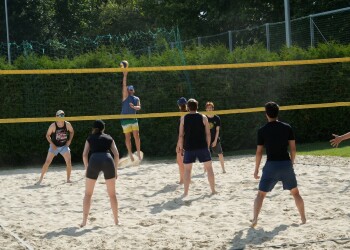Zw&ouml;lf Teams, spannende Matches und ein verdienter Champion