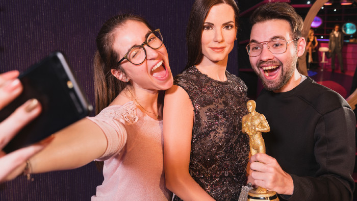 © Madame Tussauds Selfie-Pärchen mit Oscar und Star © Madame Tussauds