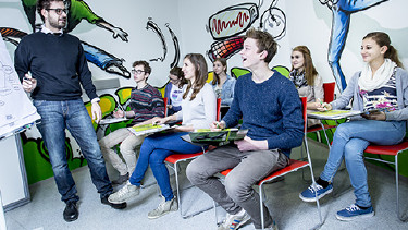Schüler und Schülerinnen beim Bewerbungstraining © Kanizaj, AK Stmk
