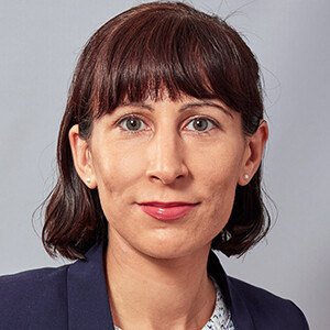 Julia EDER