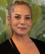 Portrait von Eda Morkoc