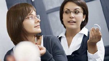 Frauen © Fotolia.com, Dmitry Ersler