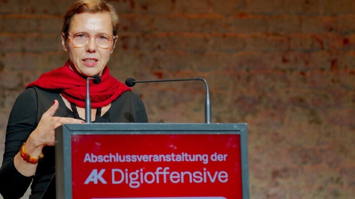 Politikwissenschaftlerin Sabine Nuss über Machtverhältnisse in der Digitalisierung