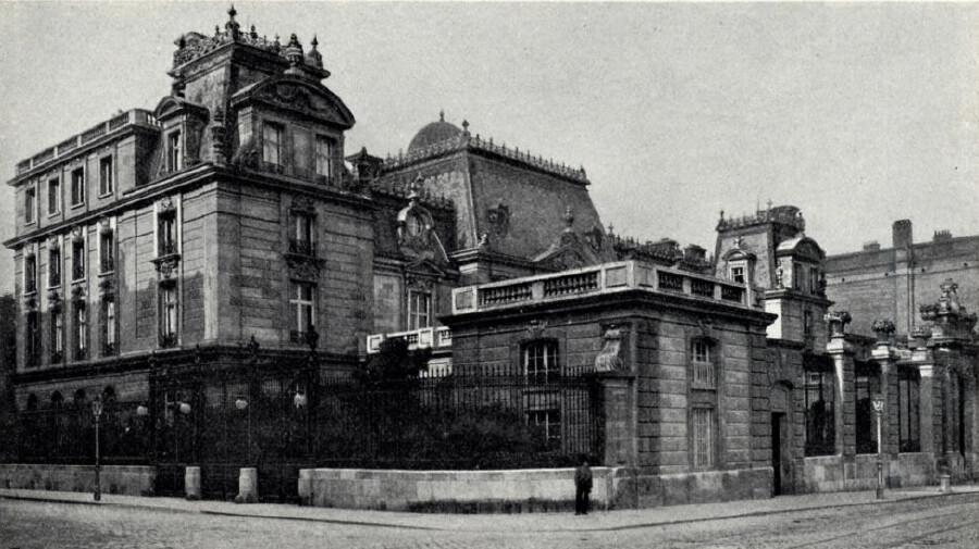 Palais des Freiherrn Albert von Rothschild, IV., Heugasse 26. ©   