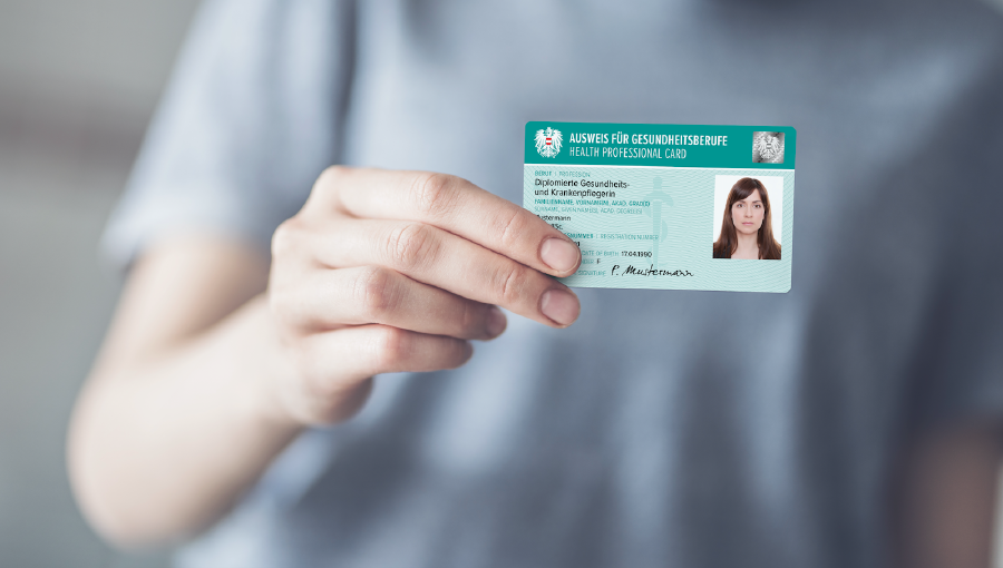 Ihr Berufsausweis wird per Post zugestellt © sebra drubig-photo, stock.adobe.com Ausweis für Angehörige der Gesundheitsberufe © sebra drubig-photo, stock.adobe.com